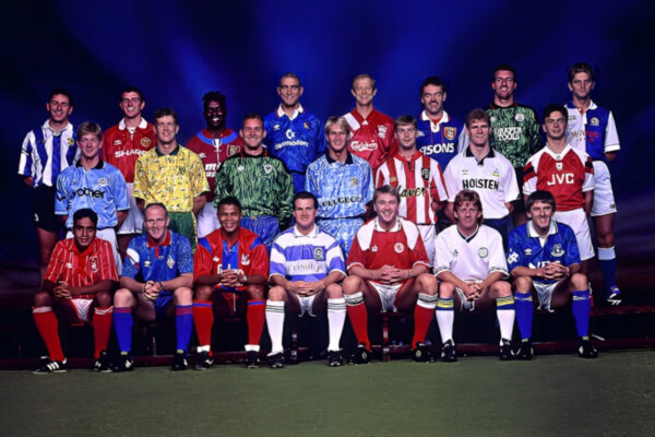 Jogadores posando na estreia da Premier League no formato atual