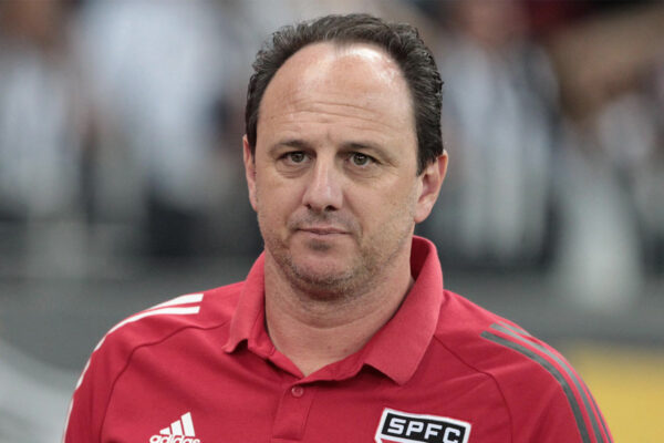 Rogerio Ceni treinando o SPFC