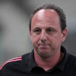 Rogério Ceni como treinador do São Paulo (Rubens Chiri / saopaulofc.net)